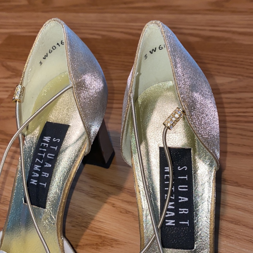 Stuart Weitzman Gold Closed Toe Heel - image 3
